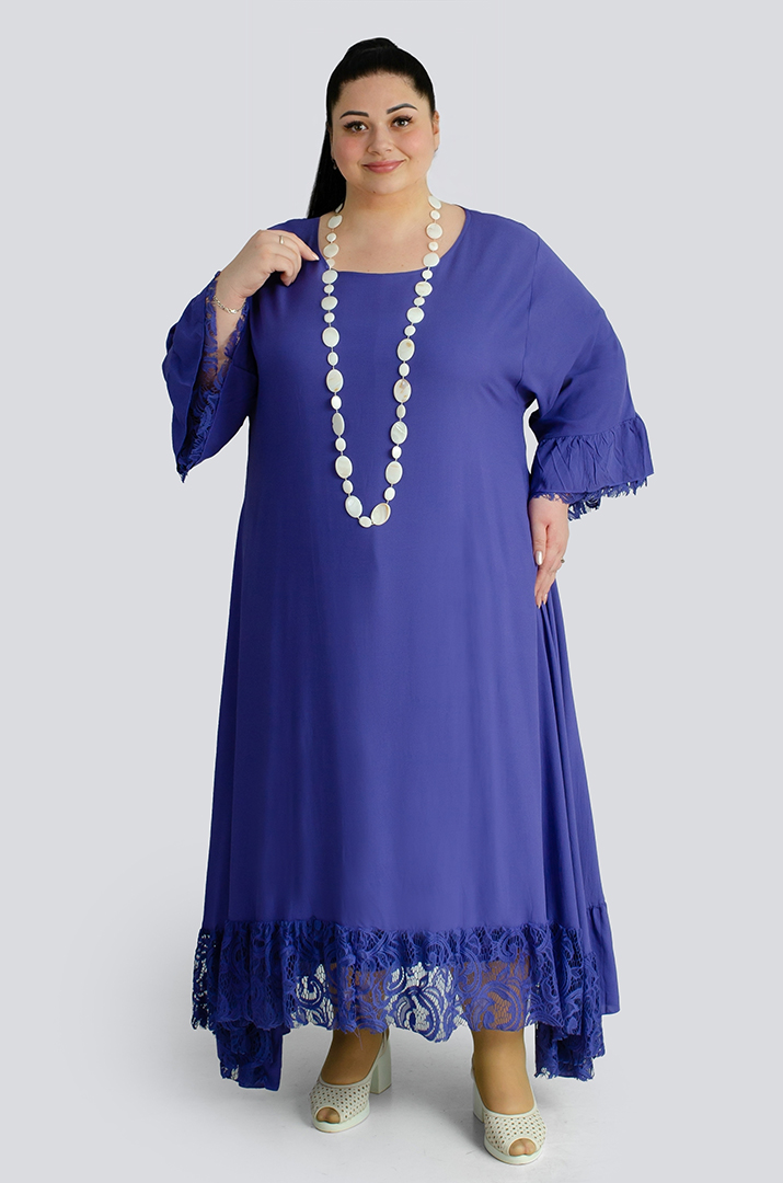 Платье макси с кружевом больших размеров