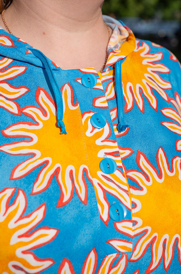 Платье макси с оригинальным принтом больших размеров