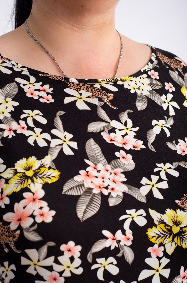 Платье макси в цветочный принт больших размеров