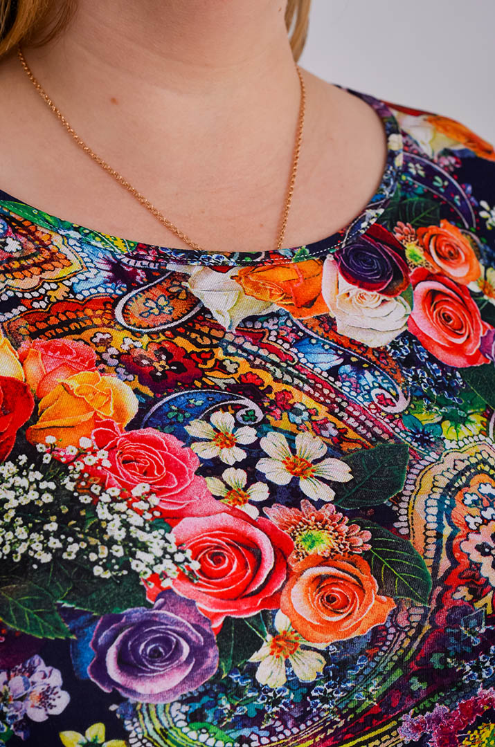 Сукня максі трапеція з кольоровим принтом великих розмірів