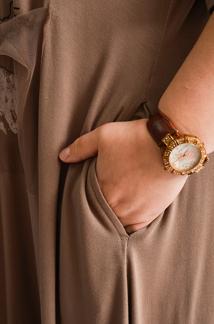 Сукня міді трапеція з декором та регульованим низом великих розмірів