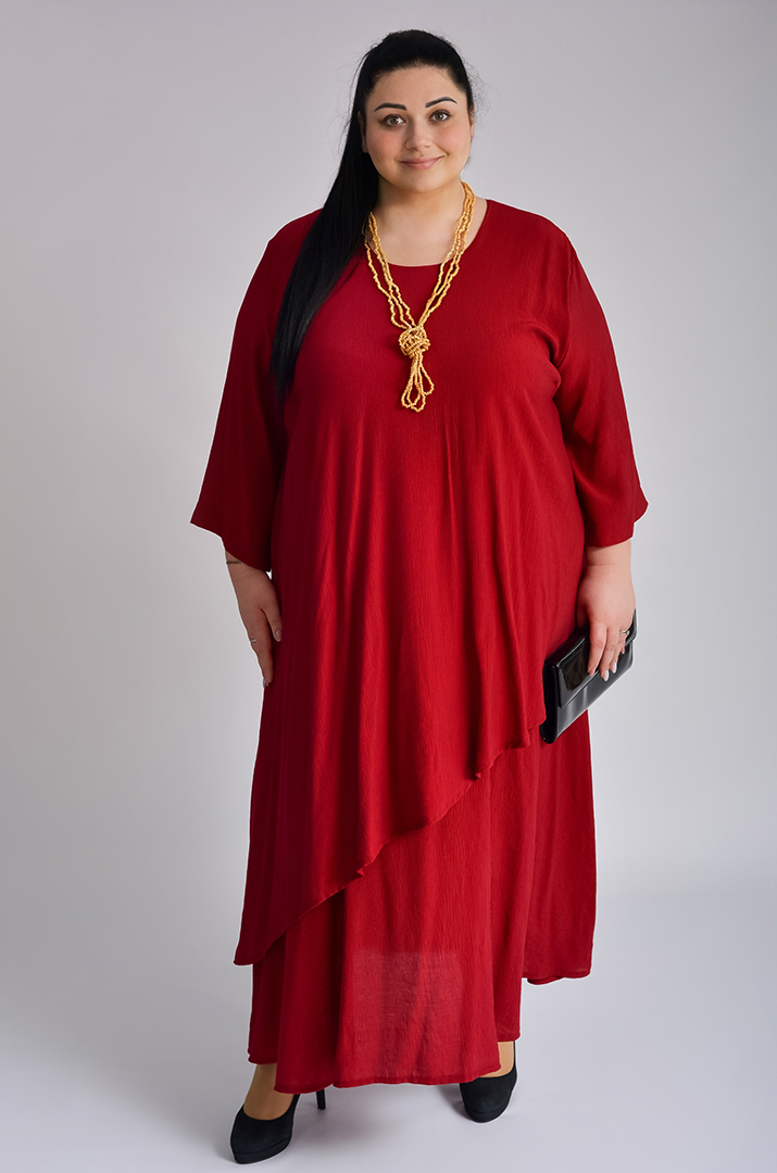 Платье макси с украшением больших размеров