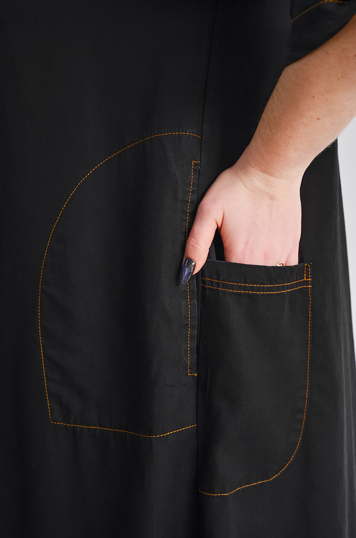 Платье макси с украшением больших размеров