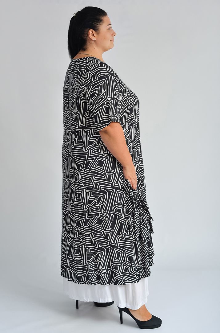 Сукня максі штапельна в абстрактний принт великих розмірів