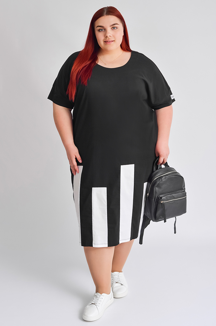 Чорно-біла сукня міді у стилі спорт шик великих розмірів