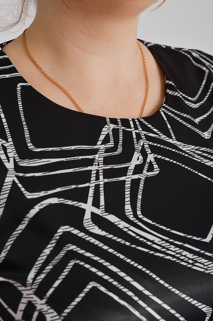 Платье-футляр миди больших размеров