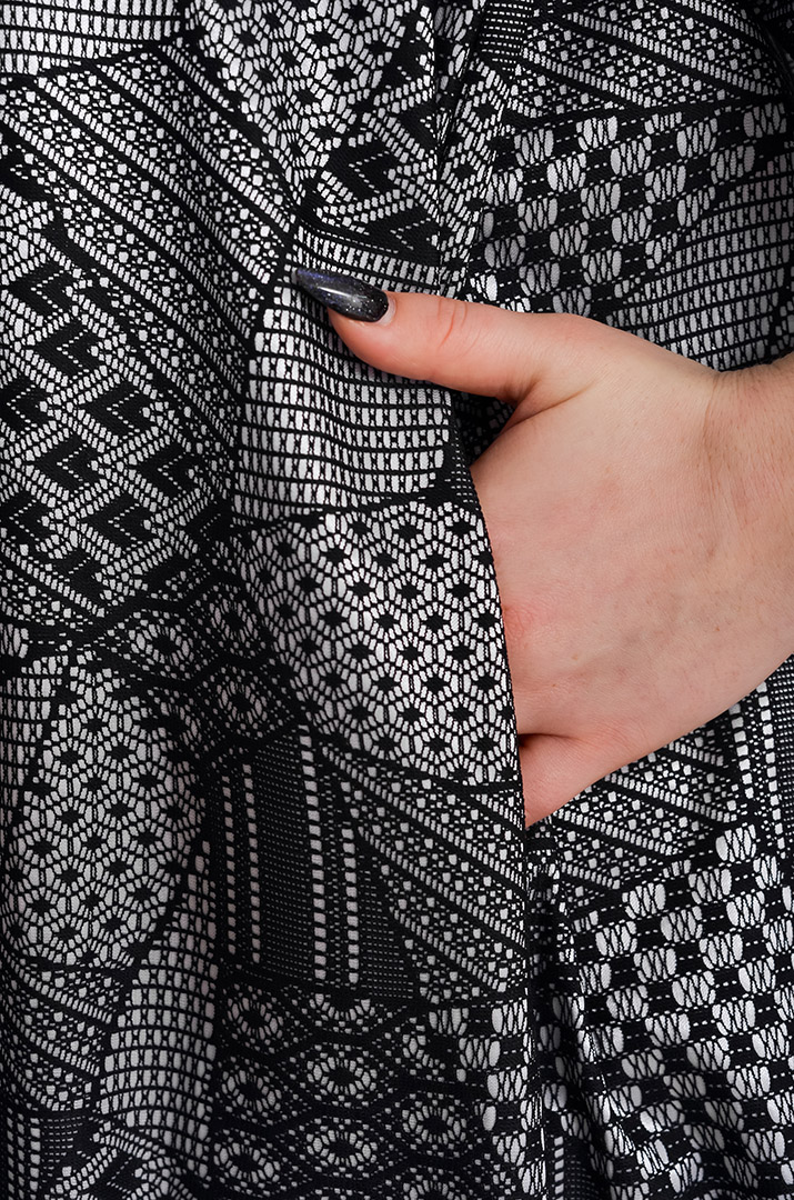 Платье-футляр миди больших размеров