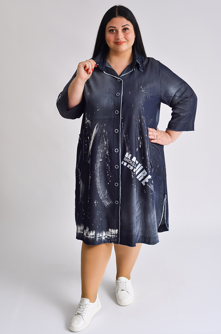 Принтованное джинсовое платье миди больших размеров