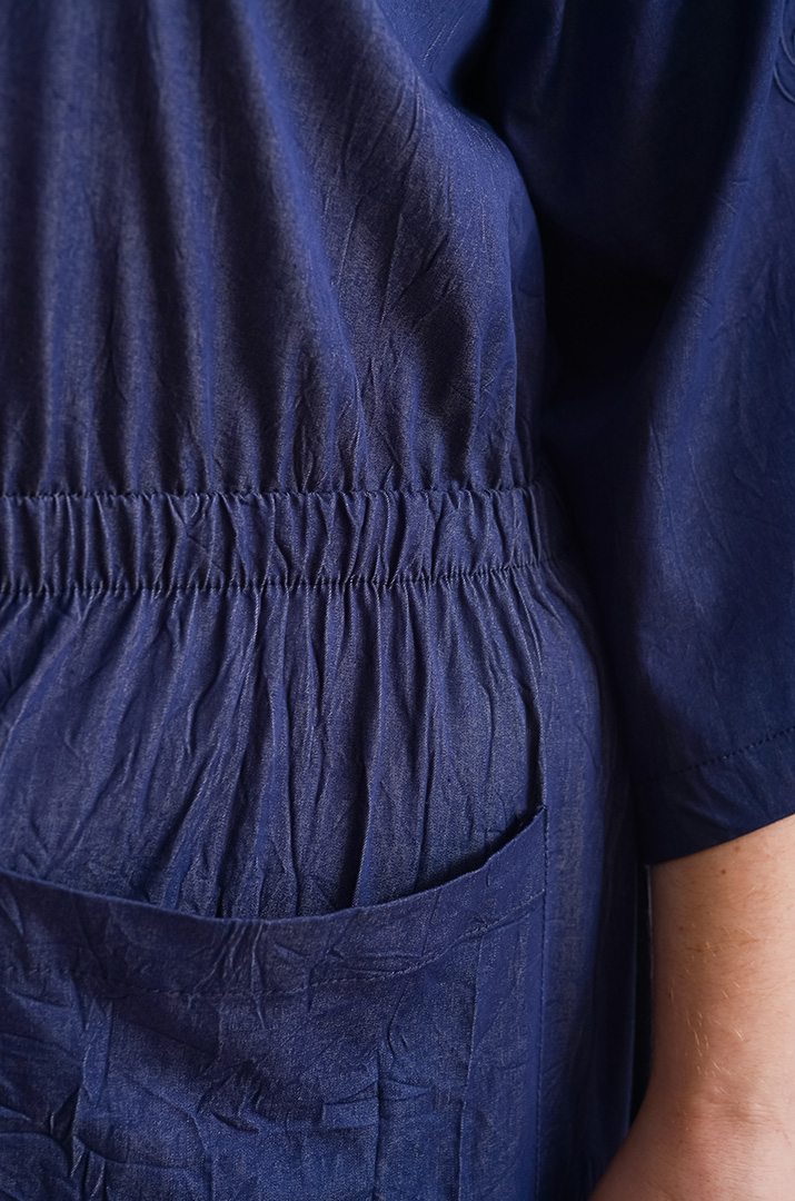 Сукня максі з ажурним оздобленням великих розмірів