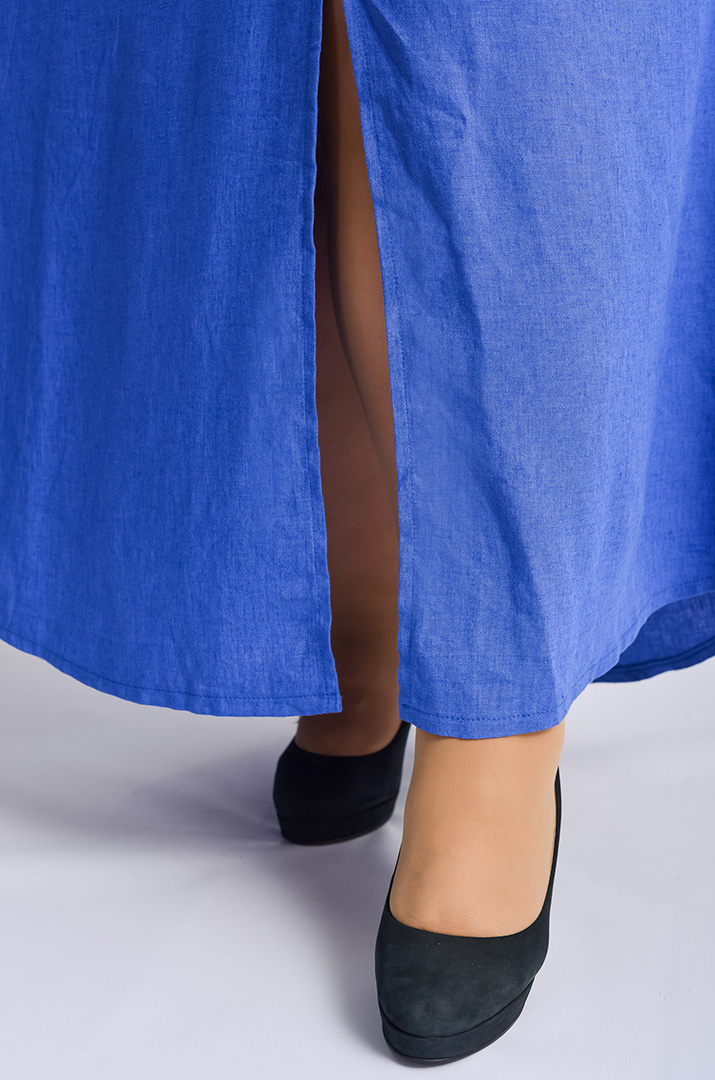 Сукня максі з розрізом і прикрасою великих розмірів