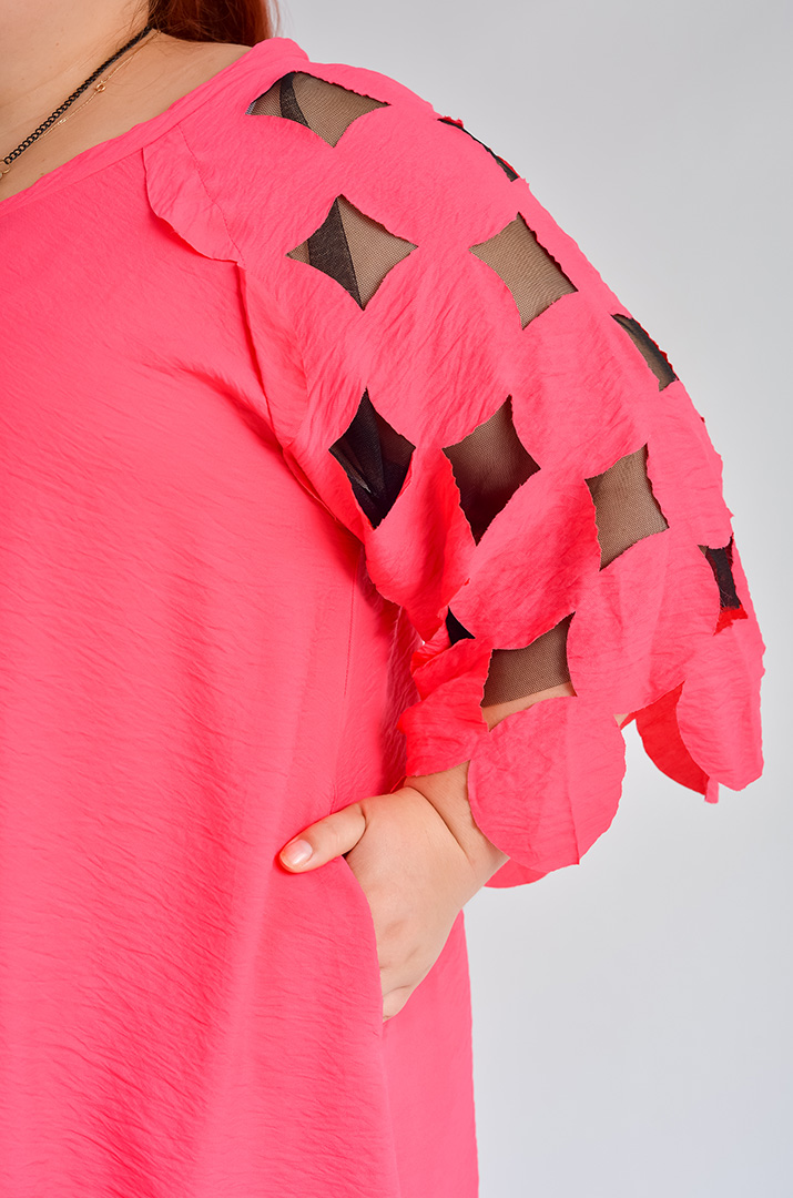 Сукня максі з ажурними прорізами на рукавах великих розмірів