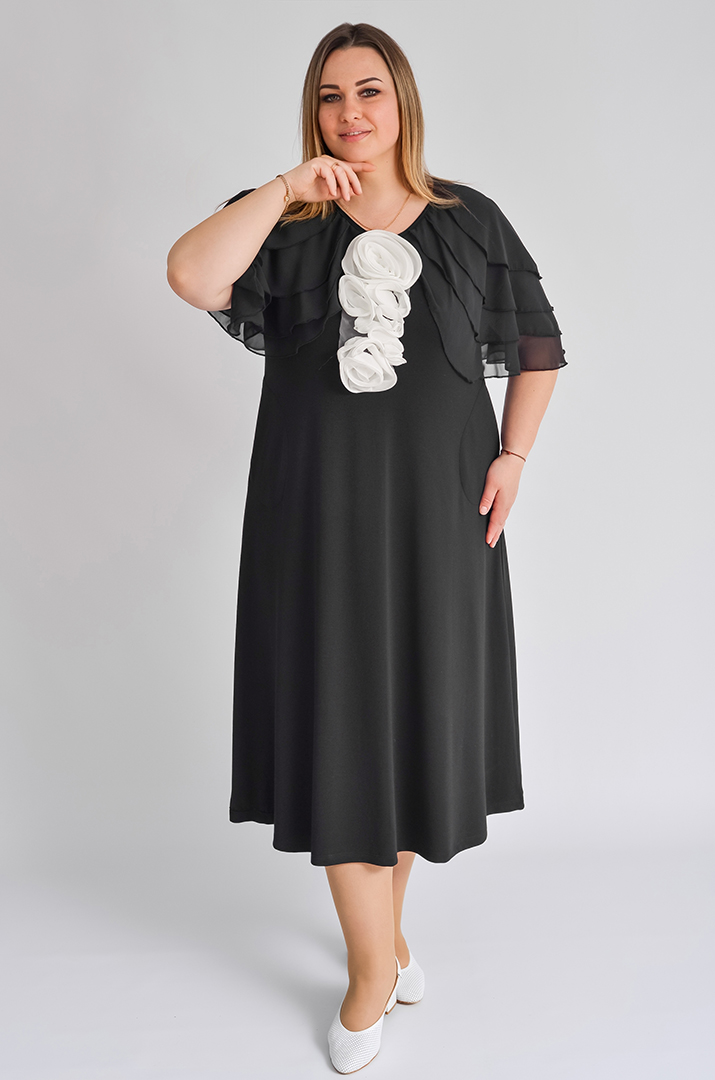 Сукня міді чорна з декором великих розмірів