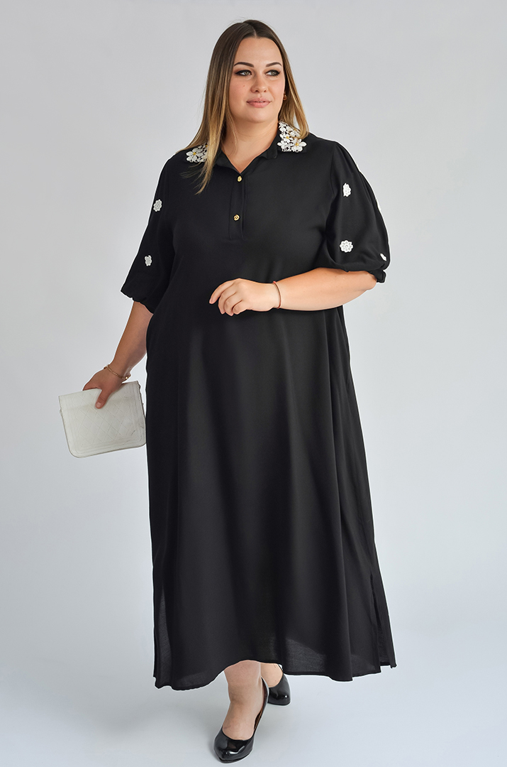 Чорна сукня максі з квітковою аплікацією великих розмірів