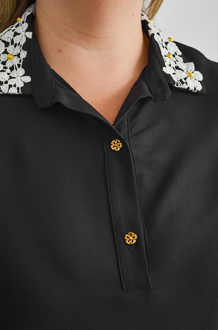 Чорна сукня максі з квітковою аплікацією великих розмірів