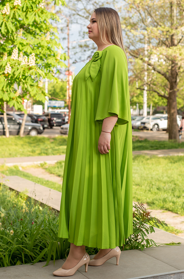 Сукня плісе з прикрасою великих розмірів