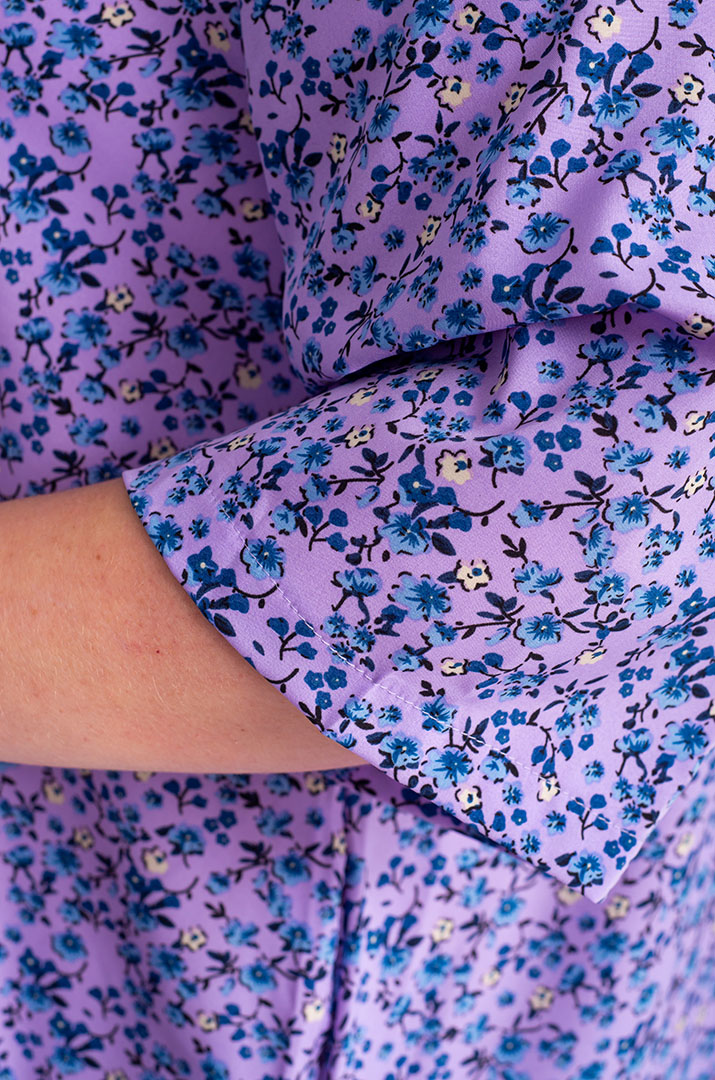 Сукня міді з воланами великих розмірів