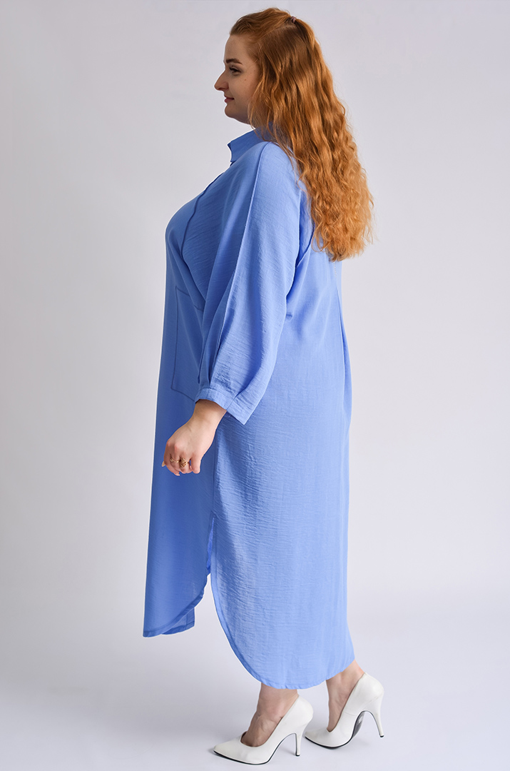 Платье макси с голографической аппликацией большого размера