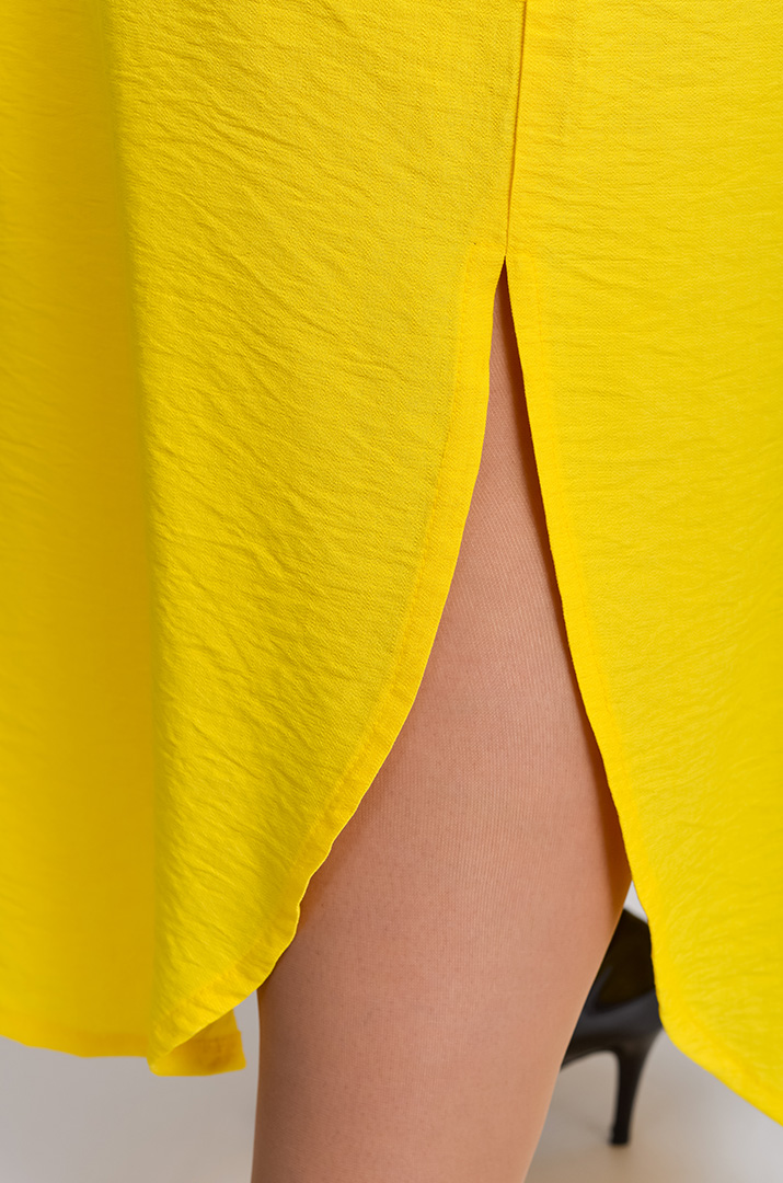 Платье макси с голографической аппликацией большого размера