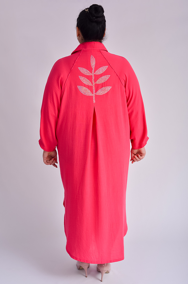 Платье макси с голографической аппликацией большого размера