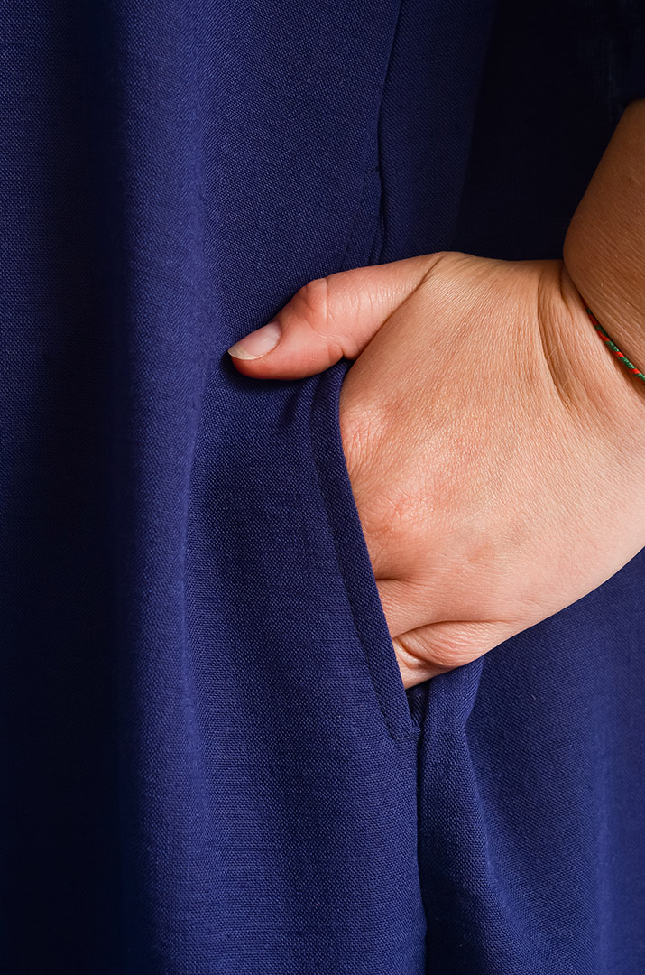 Сукня міді з вишивкою великих розмірів