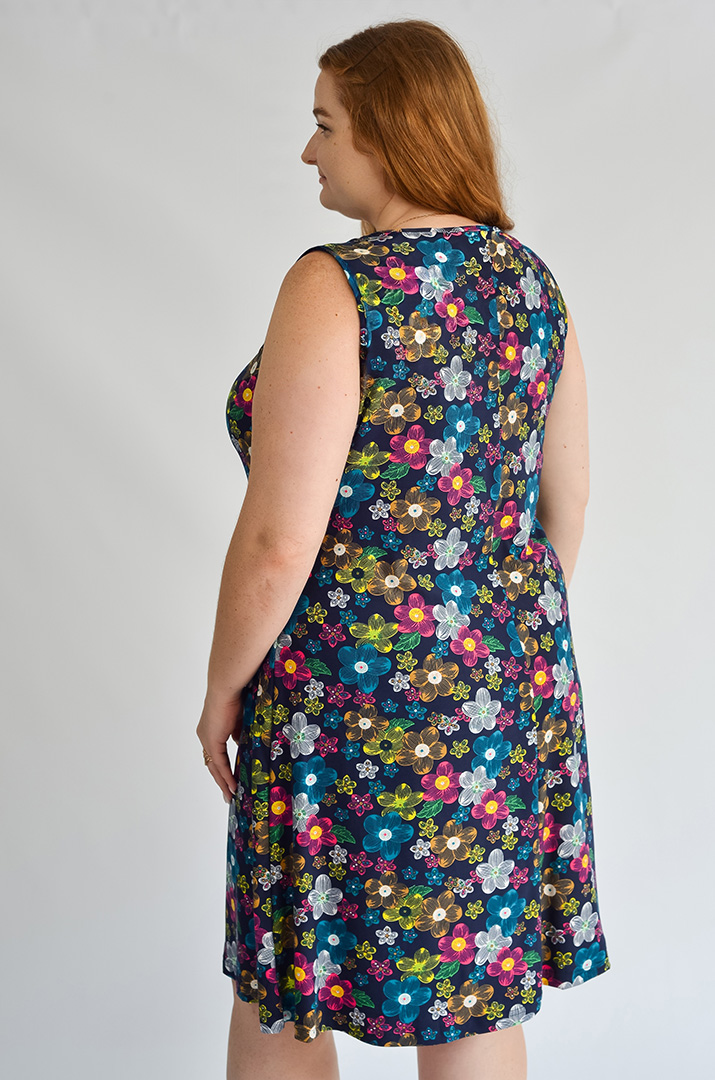 Сукня домашня в квітковий принт великих розмірів