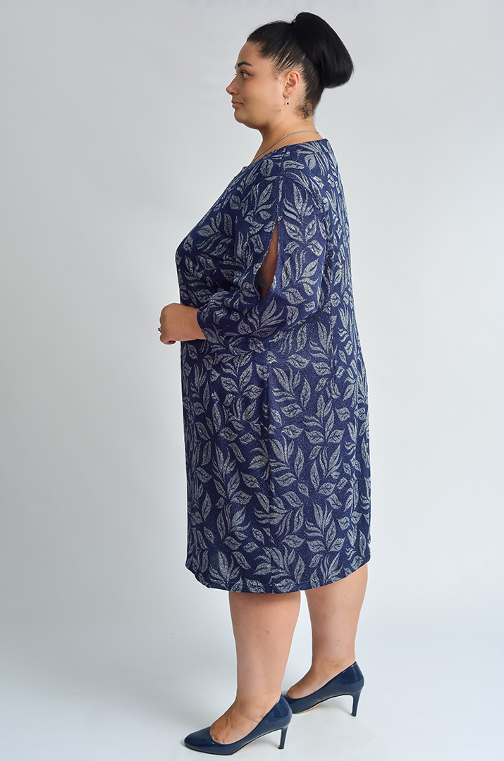 Люрексова сукня футляр з розрізами на рукавах великих розмірів