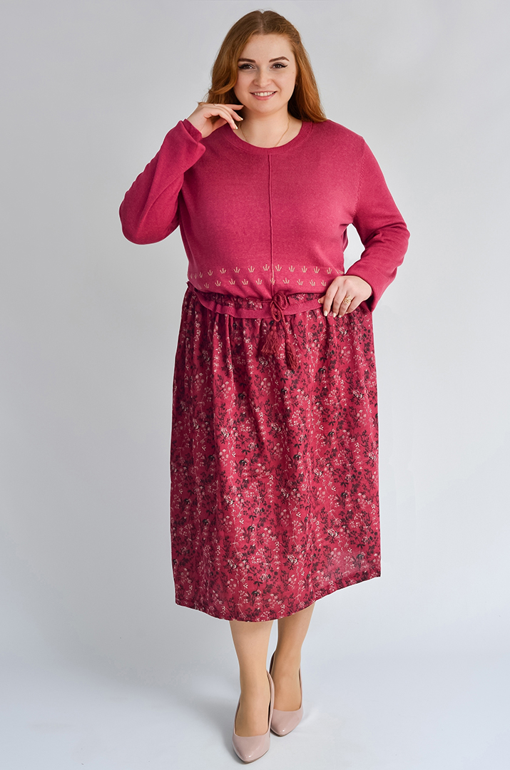 Платье макси с льняной юбкой и вязаным верхом больших размеров