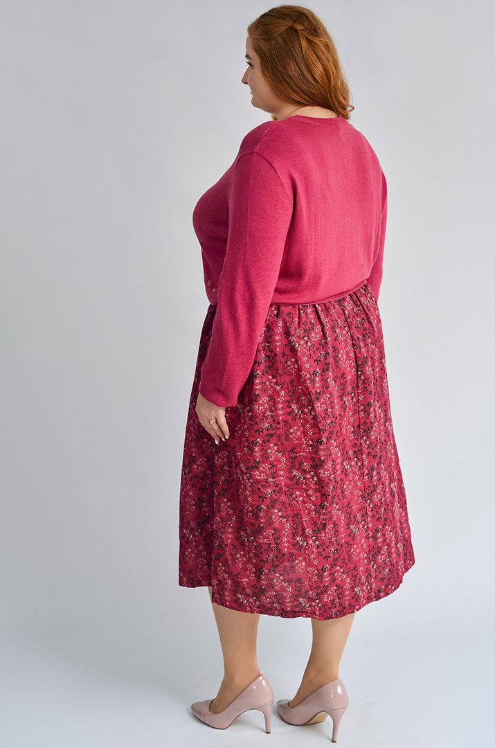 Платье макси с льняной юбкой и вязаным верхом больших размеров