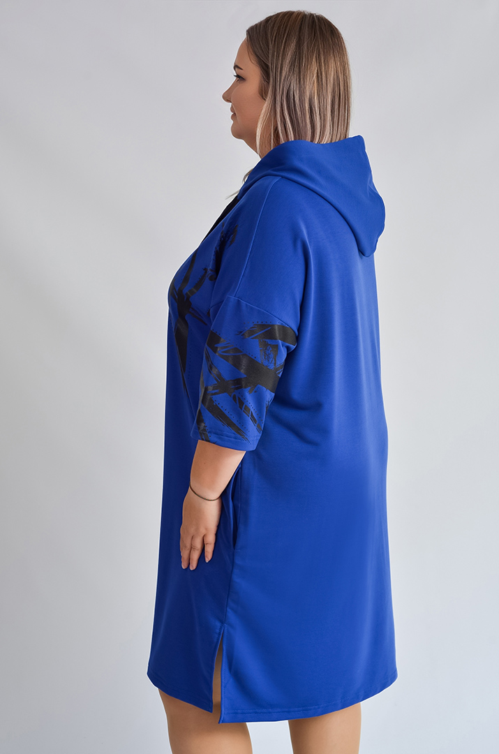 Сукня з капюшоном та графічним принтом великих розмірів