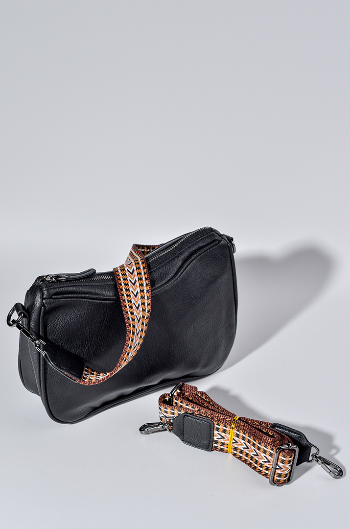 Сумка з екошкіри зі змінними кольоровими ременями