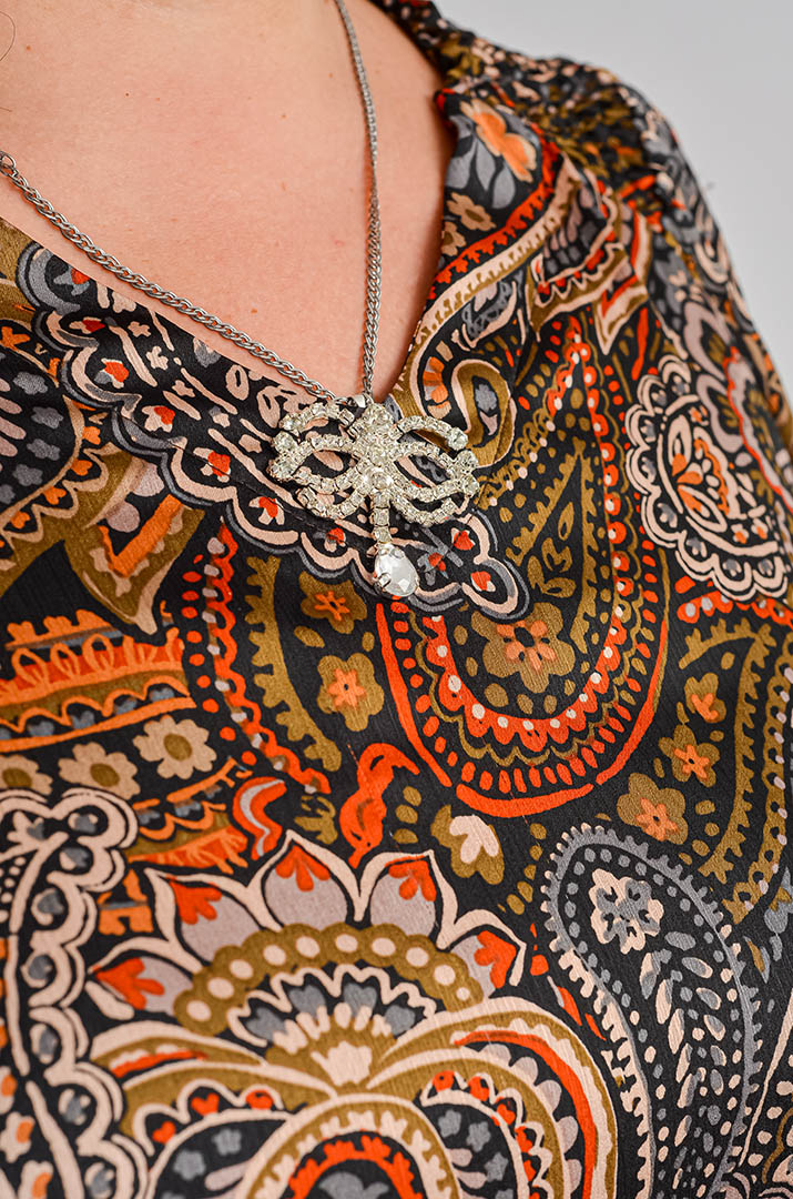 Сукня максі з візерунком пейслі великих розмірів