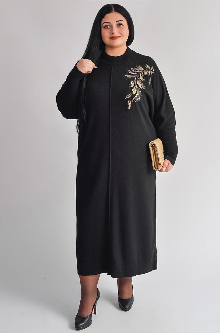 Сукня з декоративною вишивкою та вирізом на спині великих розмірів