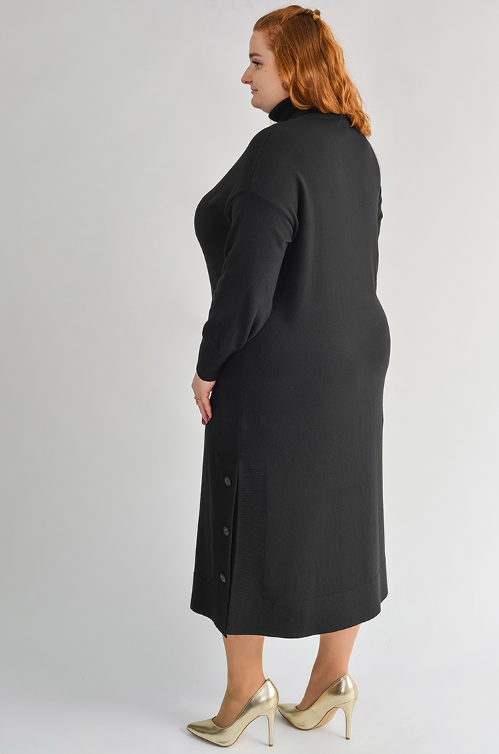 Сукня максі з вертикальною планкою та декоративними ґудзиками великих розмірів