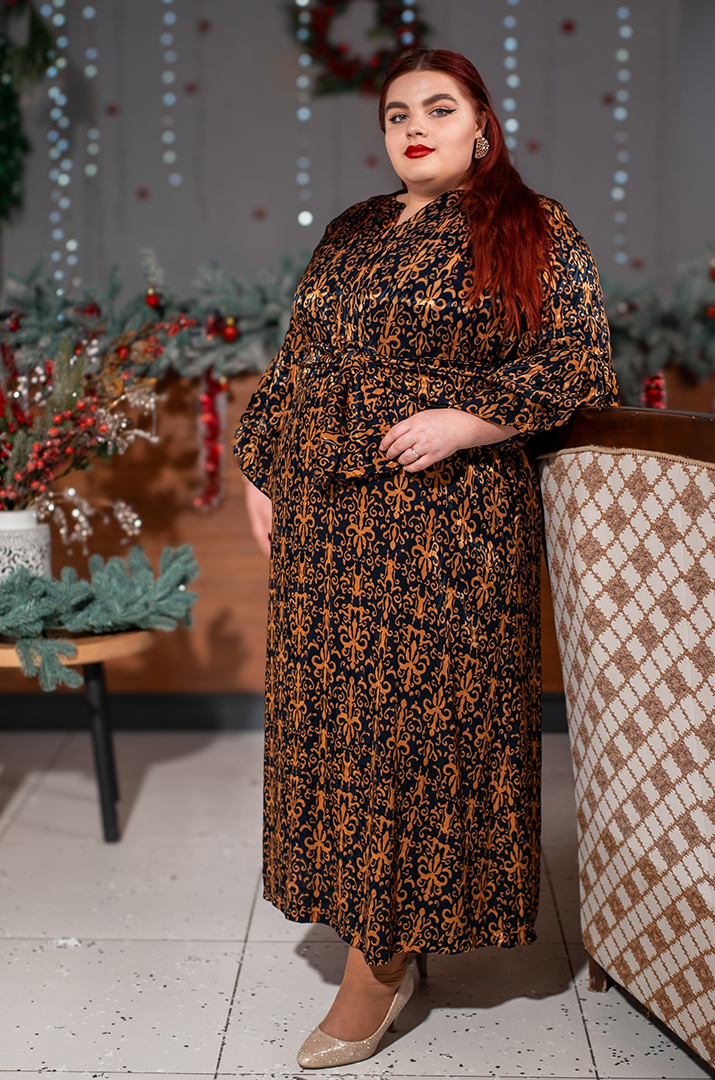 Стильна сукня максі з поясом і вишуканим візерунком великих розмірів