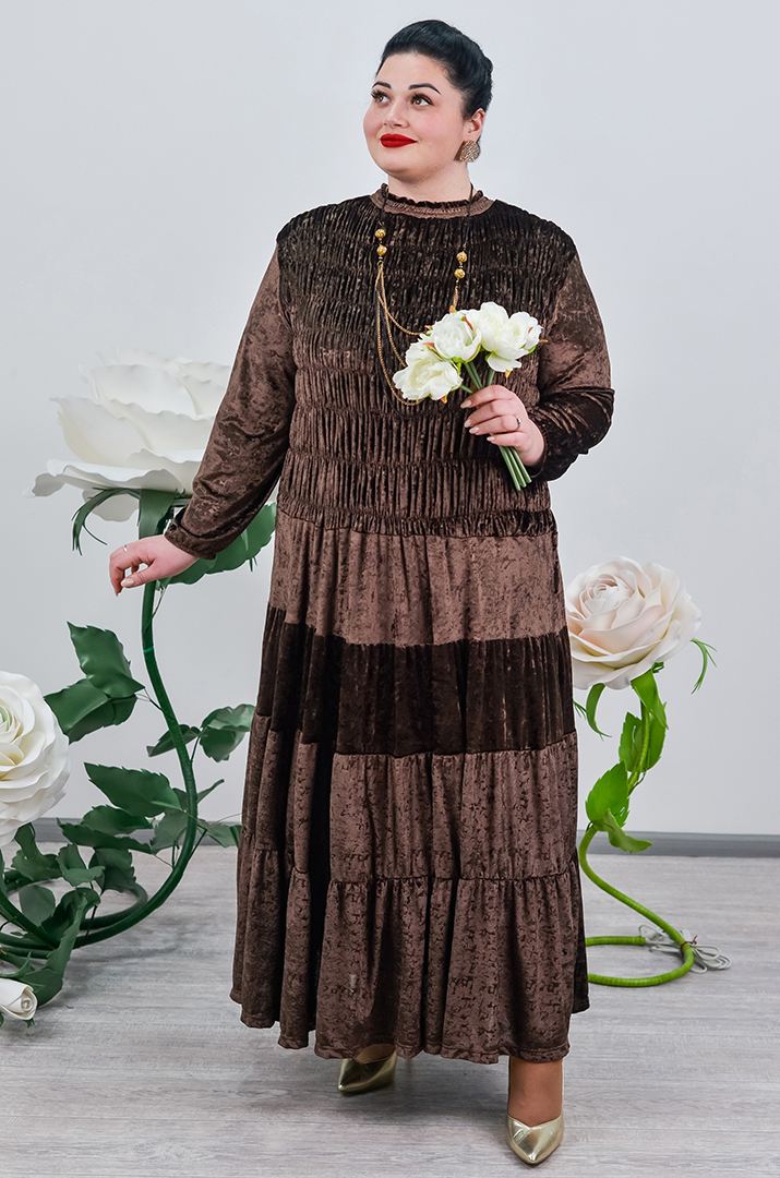 Коричнева сукня-двійка з м’якою велюровою фактурою великих розмірів