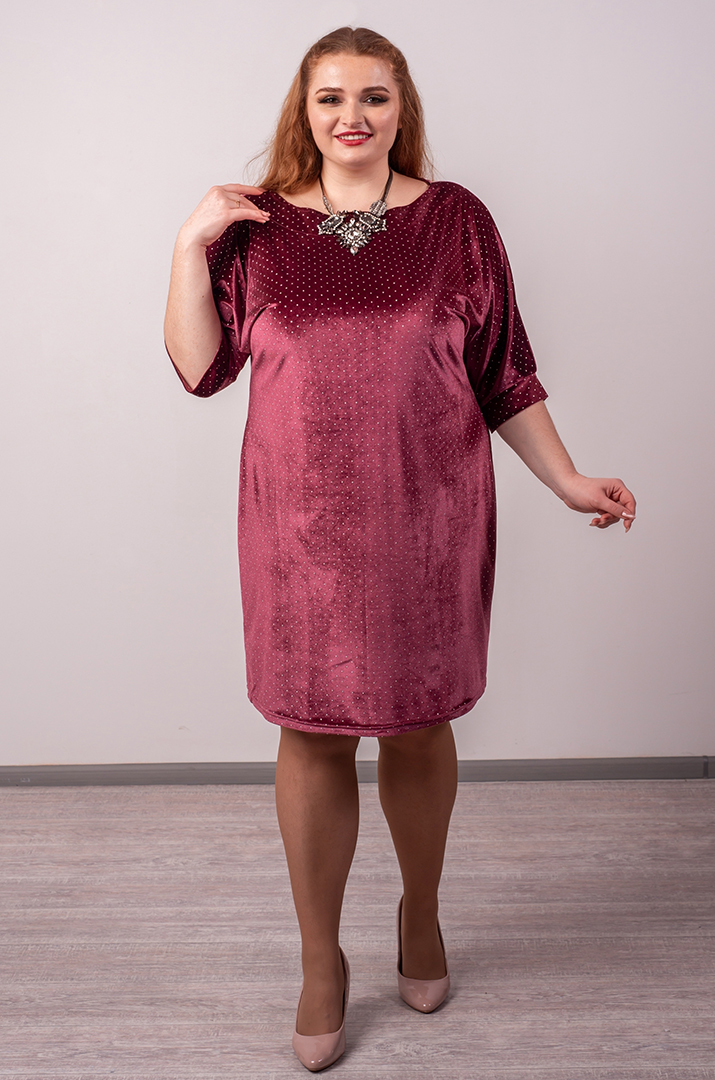 Велюрова міні-сукня футляр з дрібним напиленням великих розмірів