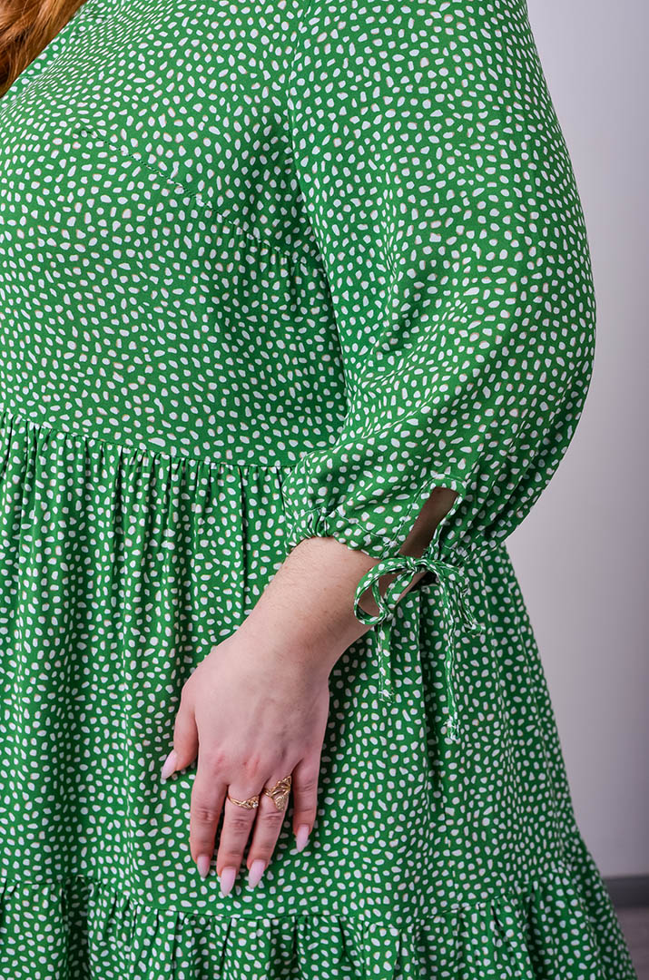 Сукня міні з делікатними воланами великих розмірів