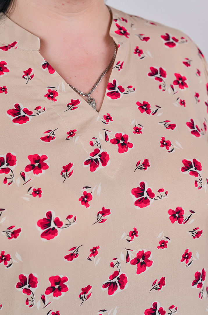 Сукня міні з делікатними воланами великих розмірів