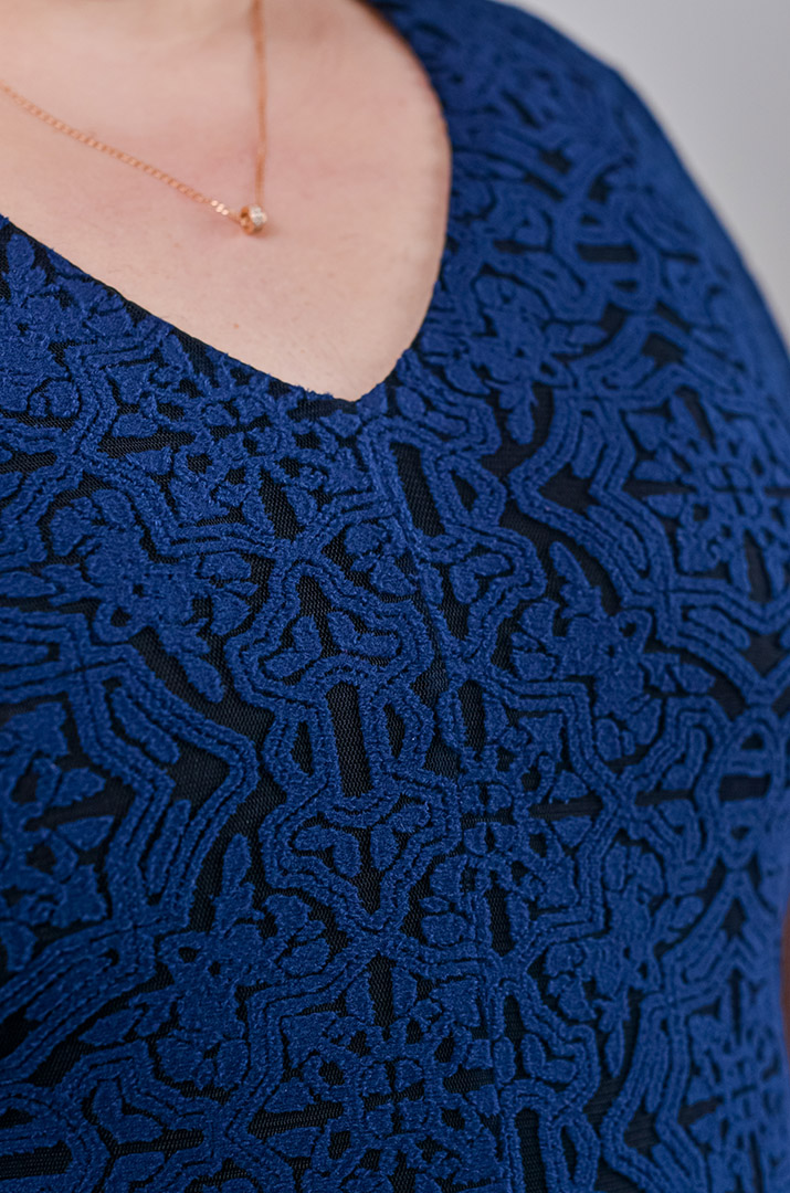 Сукня міні гіпюрова з квітковим візерунком великих розмірів