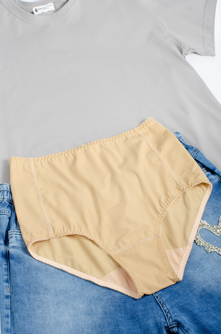 Труси з ефектом утяжки великих розмірів