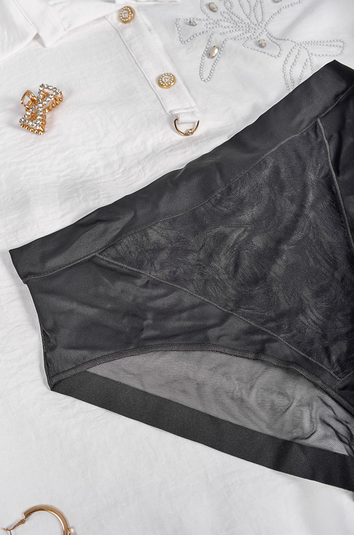 Труси-сліп із поєднанням текстилю і прозорої сітки великих розмірів