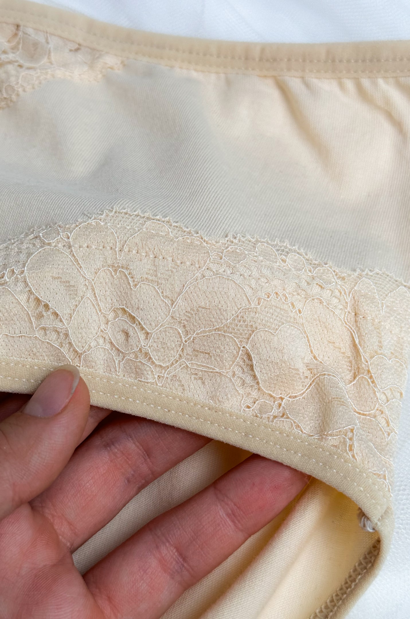 Труси трикотажні з мереживом великих розмірів