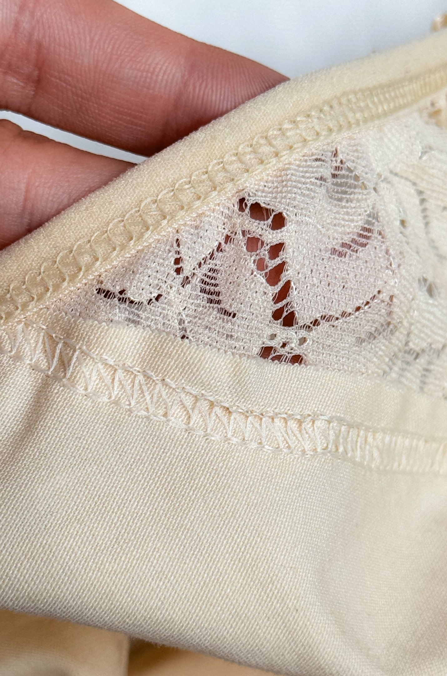 Труси трикотажні з мереживом великих розмірів