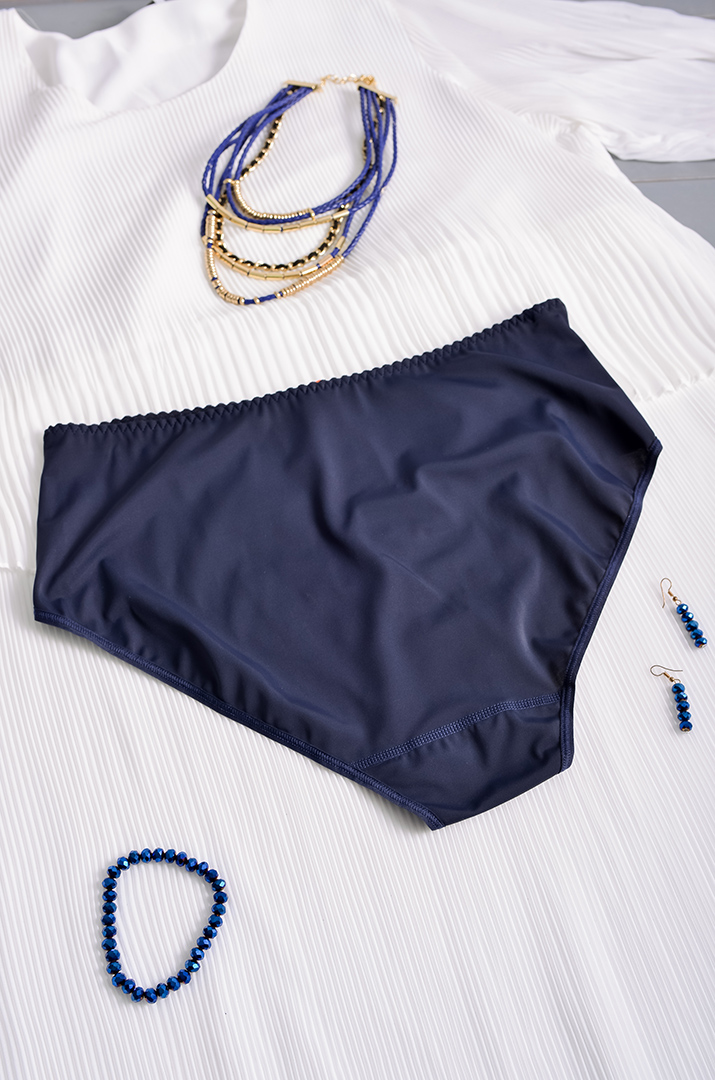 Труси з мереживом великих розмірів