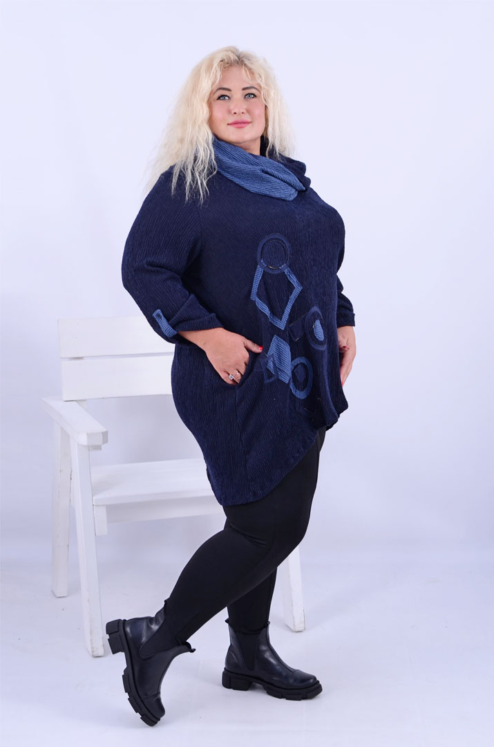 Вкорочена туніка з хомутом трапеція супер батал