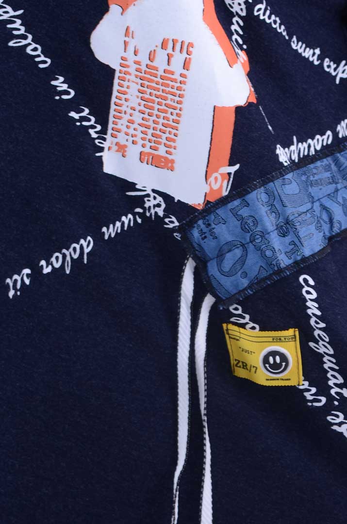 Туніка коротка трапеція з яскравим декором батал