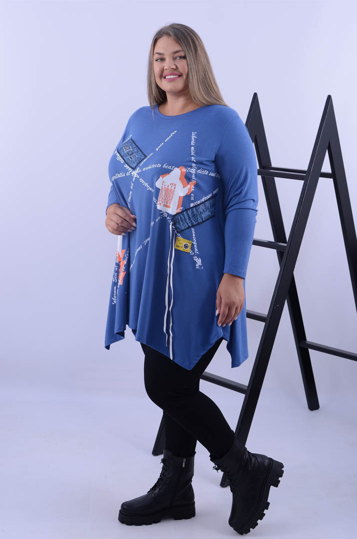 Туніка коротка трапеція з яскравим декором батал