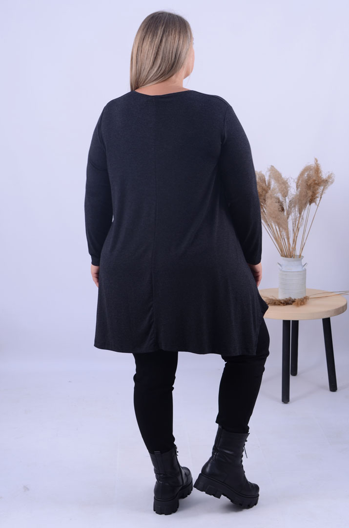 Туніка трапеція зі стразами та принтом супер батал