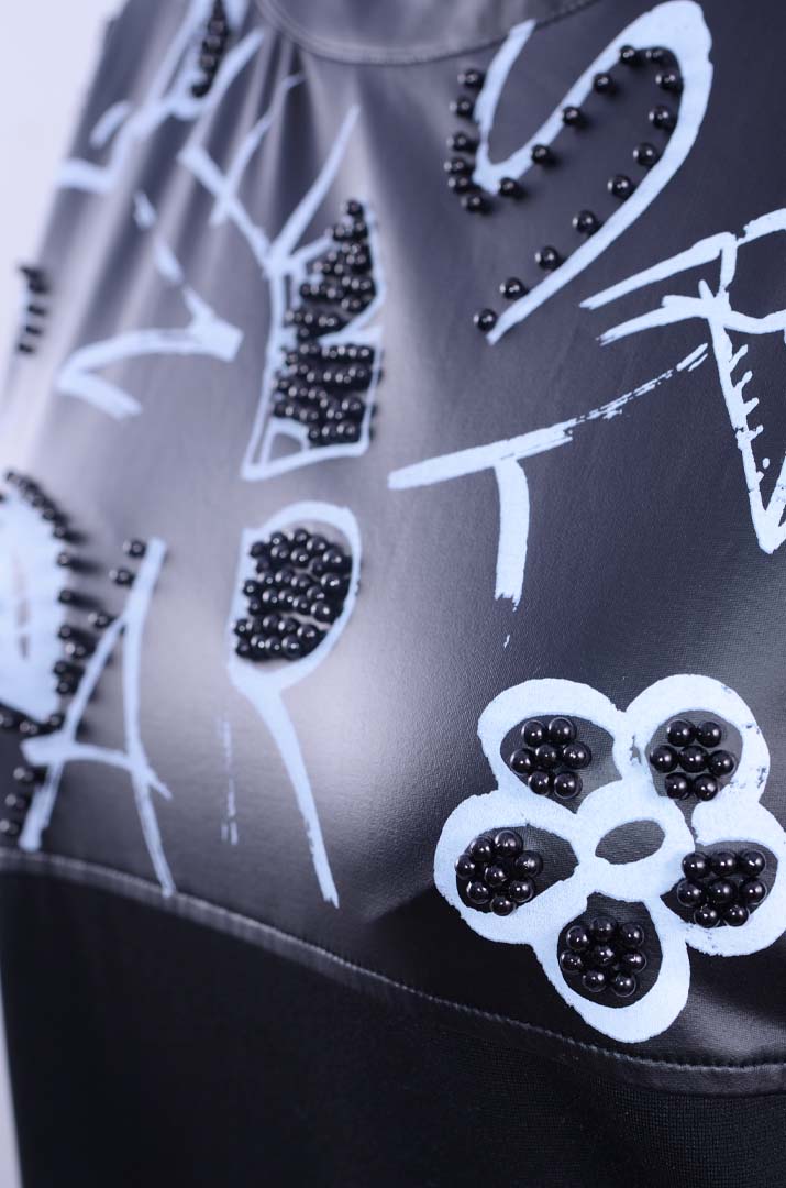 Удлиненная туника трапеция со стильным декором супер батал