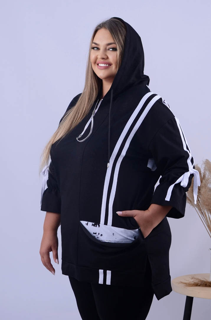 Стильна укорочена туніка з декором супер батал